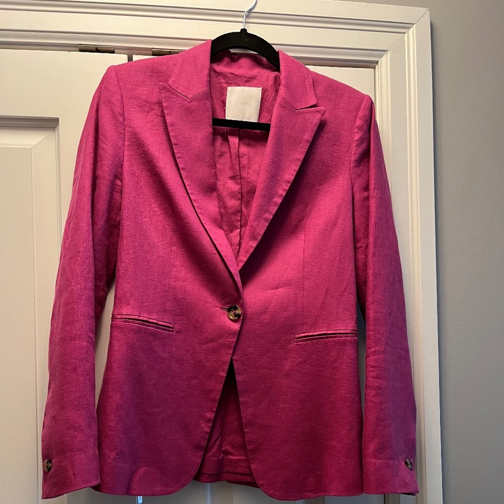 Mango pink/mauve linen blazer.